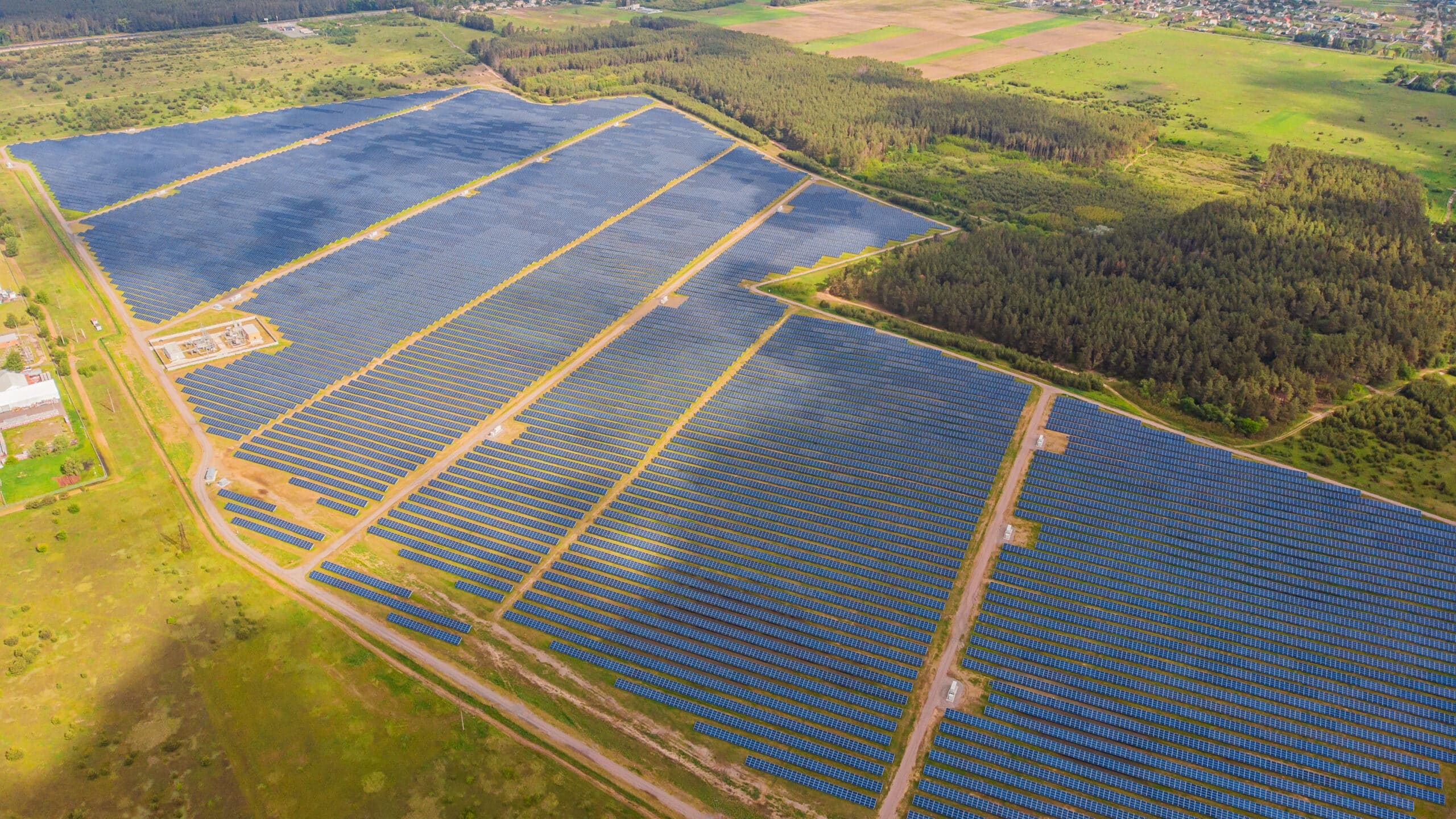 Fotovoltaik Çözümler: Güneş Enerjisiyle Sürdürülebilir Üretim - Image 2
